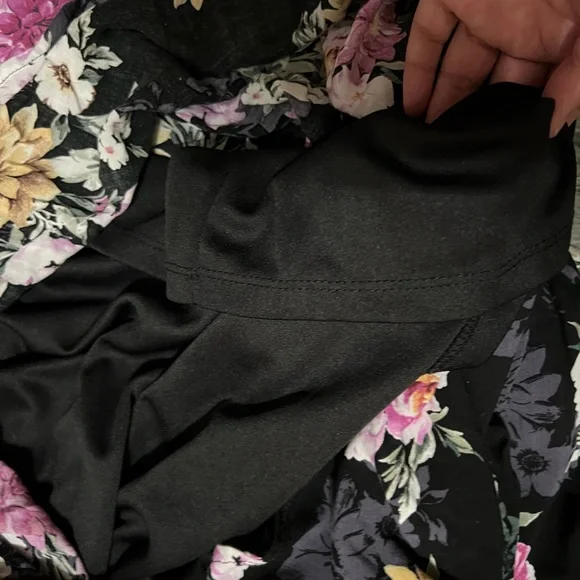Torrid Black Floral Challis Off Shoulder Maxi Dress - Picture 5 of 5